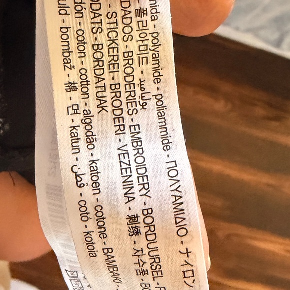 Black Zara long sleeve crop top with capped sleeves and lace - Picture 6 of 6